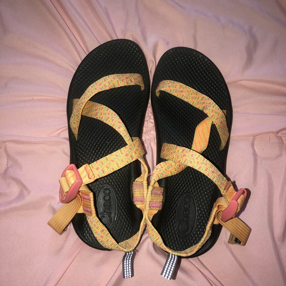 pink and orange chacos!!